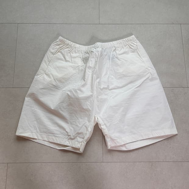 YEEZY 고샤 SH-01 화이트 반바지 3사이즈 새상품