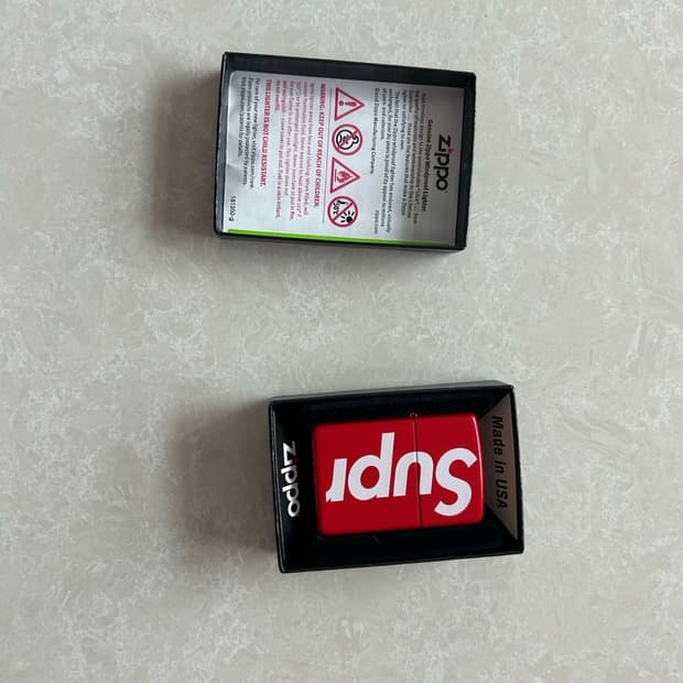 Supreme Zippo Windproof Lighter