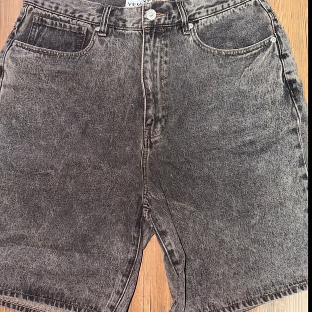 예스아이씨 워싱 버뮤다 팬츠 브라운