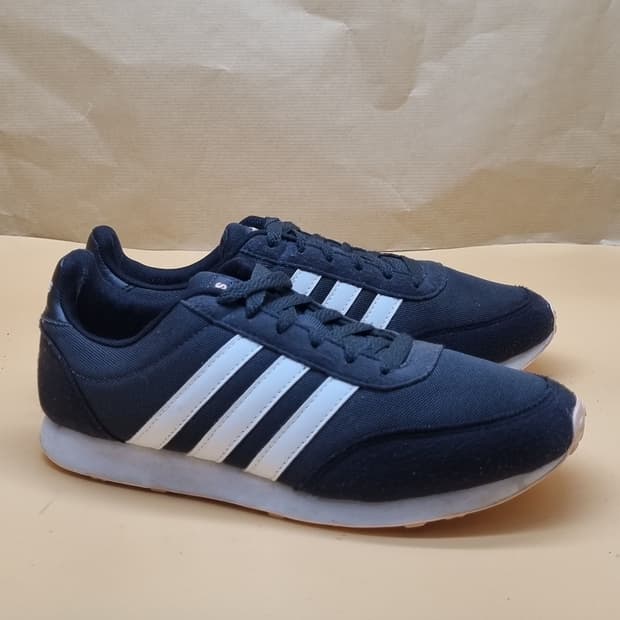 아디다스 런60s 4.0 여성운동화240.