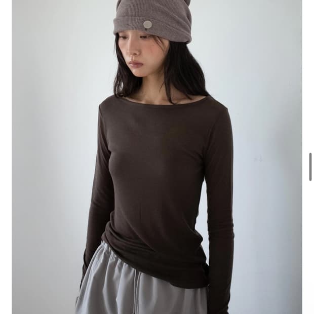 SOFT BOATNECK T (BROWN)