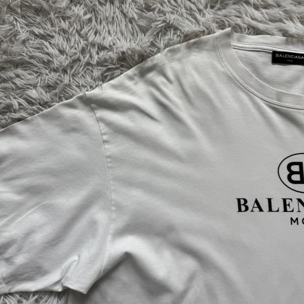 BALENCIAGA 일본빈티지 반팔 발렌시아가 반팔티 XXL 110