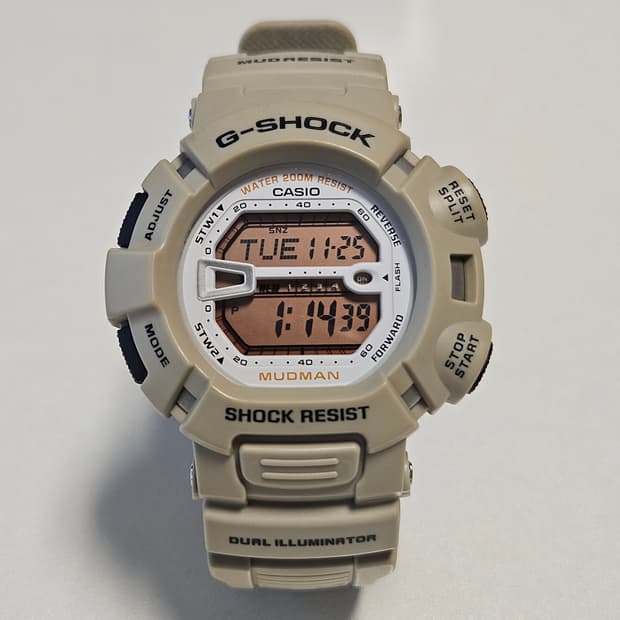 카시오 G-SHOCK 머드맨 베이지 시계