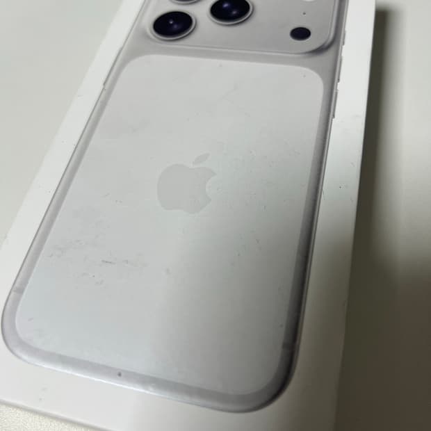 아이폰 17 프로 실버 256GB +보호필름+ 카메라보호