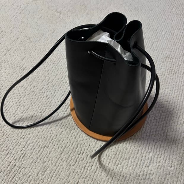 Building Block (빌딩블록)블랙 버킷백