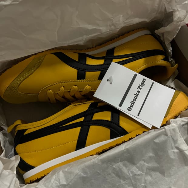 오니츠카타이거 멕시코66 옐로우 245 새상품