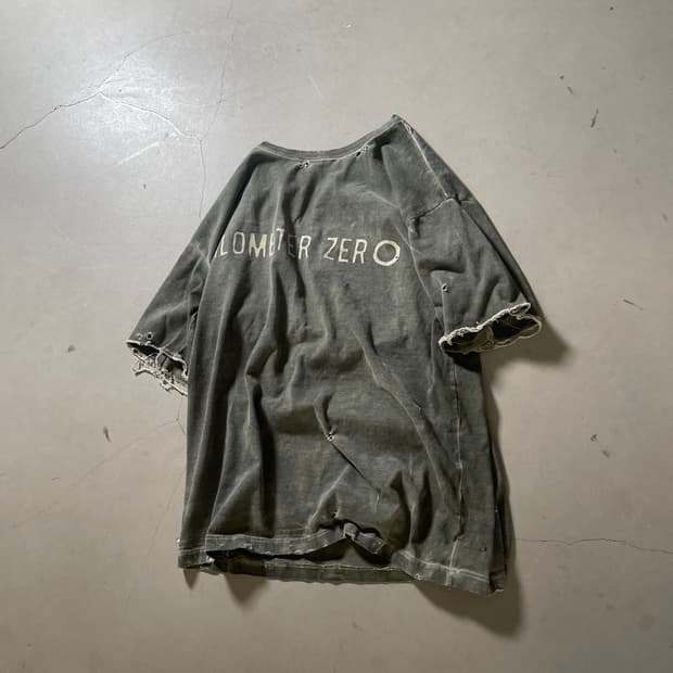 KZ Atelier  Distressed Tee