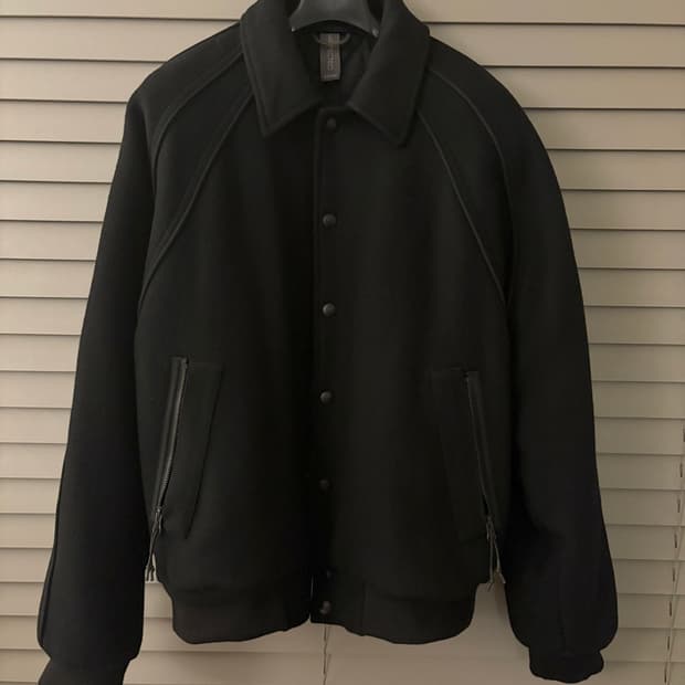 언어펙티드 울 바시티 자켓 블랙 M