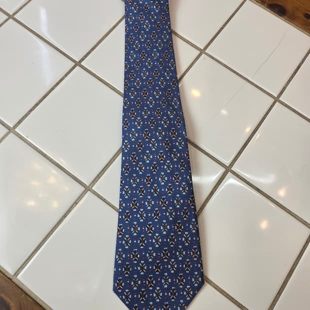 HERMES 실크넥타이