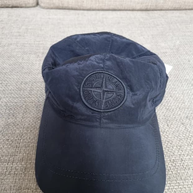 스톤아일랜드 나일론메탈 6패널캡