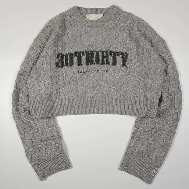 인스턴트펑크 레터링 크롭 니트