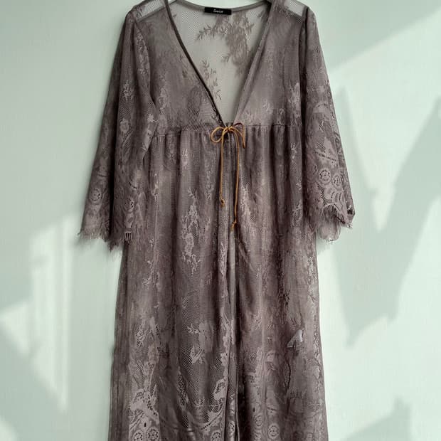 Louise 바이올렛 로브 가디건