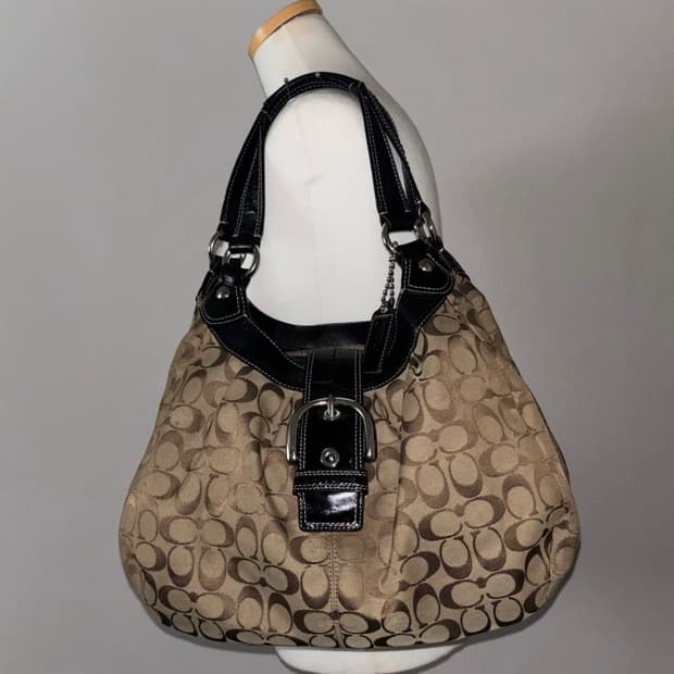 Coach vintage shoulder bag