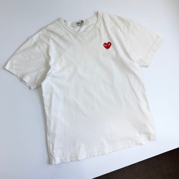 Comme des garsons  꼼데가르송 하트와펜 화이트 반팔티셔츠 