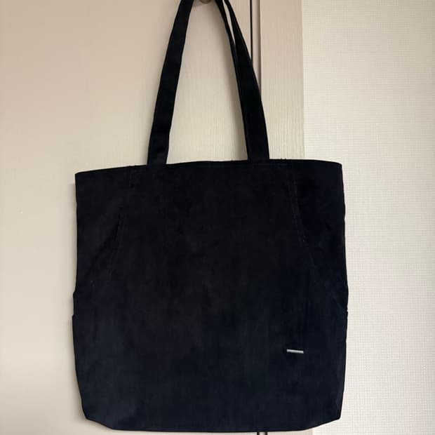 월스와일 무브먼트 컷 오프 숄더백