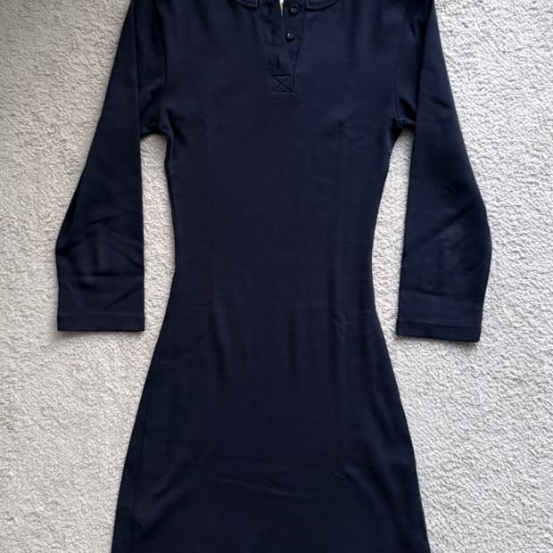 글로니 헨리넥 원피스 네이비