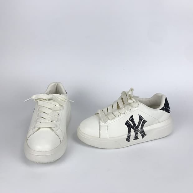 MLB 엠엘비 청키 클래식 힐 다이 모노그램 신발 여성240