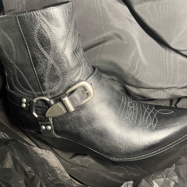 셀린느 문부츠 사이즈 교환