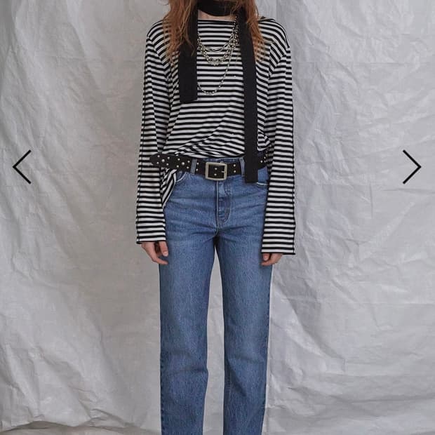 새상품) DAMAGE WASHED STRAIGHT JEANS