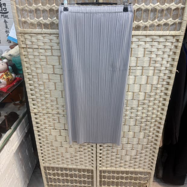 1/28-30 정품 플리츠플리즈 스커트 팝니다