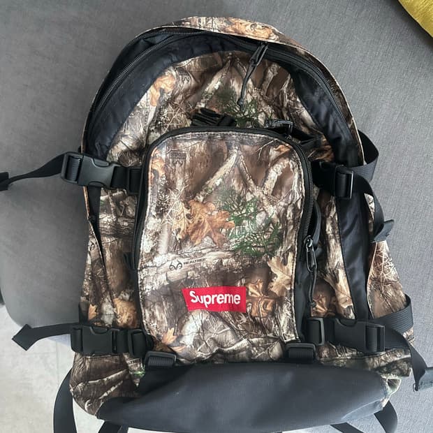슈프림 백팩 리얼트리 카모 19fw