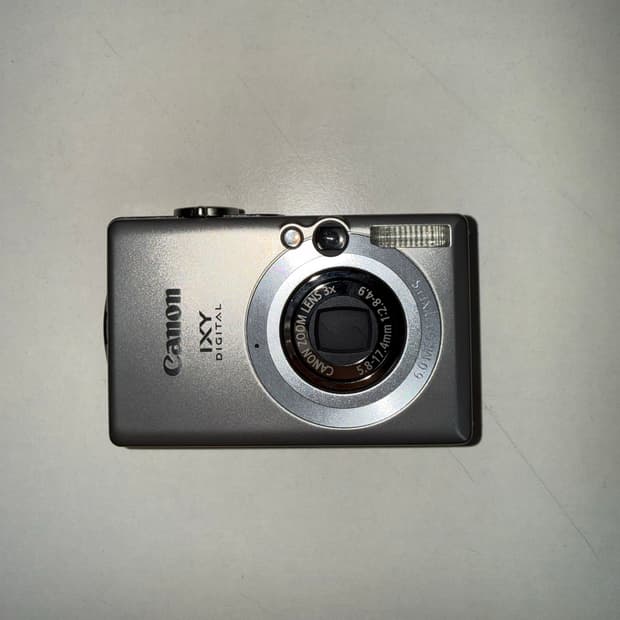 *희귀* S급 캐논 ixy 70 (인플루언서 유하 카메라)