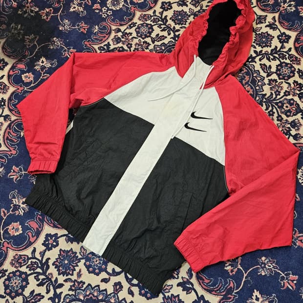 나이키(Nike) 더블 스우시 빽로고 바람막이 공용