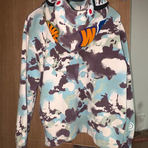 베이프 맵 카모 샤크 릴렉스드 핏 풀 집 후드 멀티