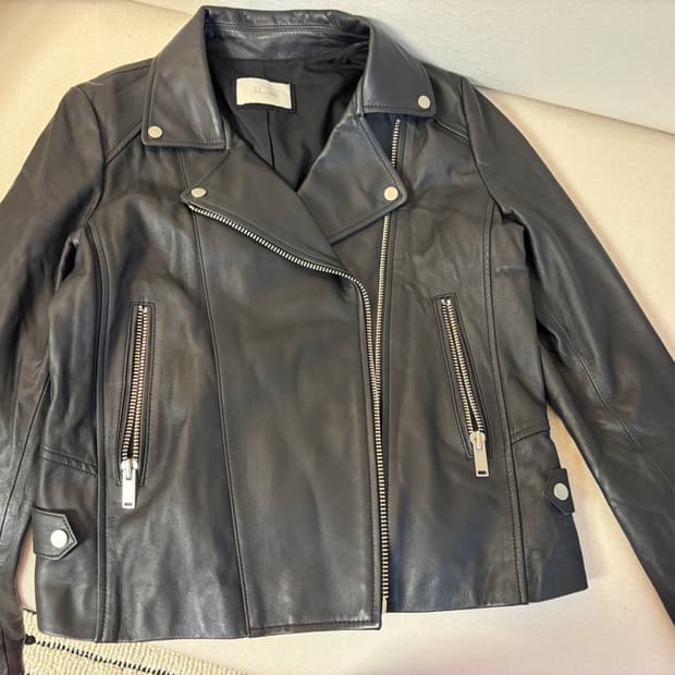 지고트 가죽자켓 s~m사이즈