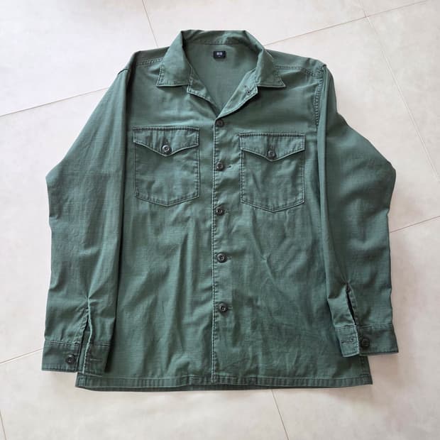 유니클로 밀리터리 셔츠 XL사이즈