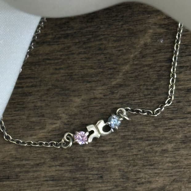 courreges / 꾸레쥬  큐빅로고 실버925 목걸이