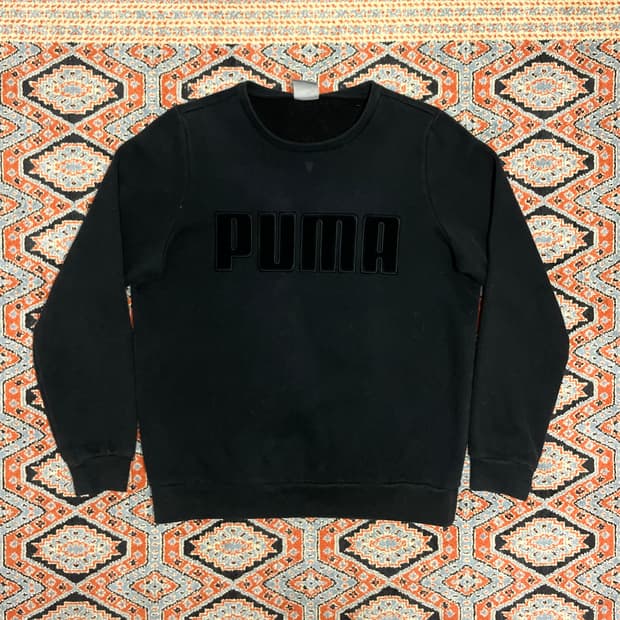 푸마 벨벳 스펠로고 블랙 기모 맨투맨 여성M