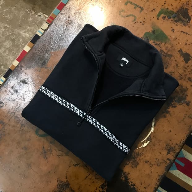 스투시 아즈텍 패턴 블랙 기모 반집업 풀오버 맨투맨 남성 110 사이즈