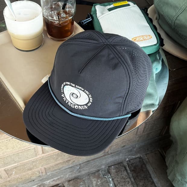 파타고니아 스노우페어러 모자 볼캡