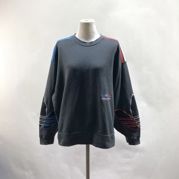 아디다스 여성 맨투맨 블랙 면함유 M 