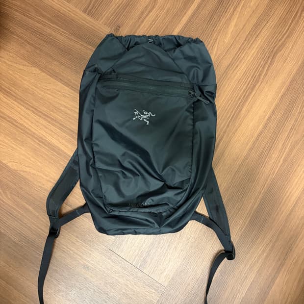 아크테릭스 헬리아드 10L 판매