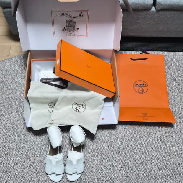 [HERMES] 에르메스 엔센스 화이트 (Full Set / 비브람)