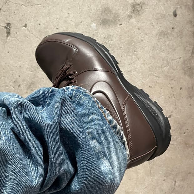 2012 Nike Dark Brown Leather Boots