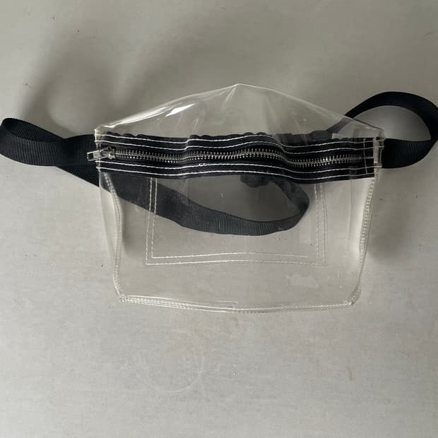 아메리칸 어패럴 투명 힙색 가방