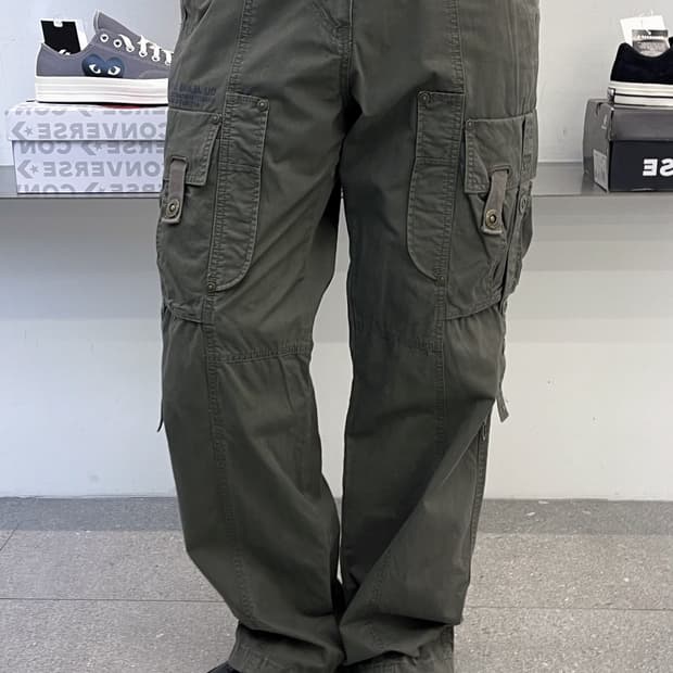  디자인 유나이티드 파라슈트 카고 팬츠