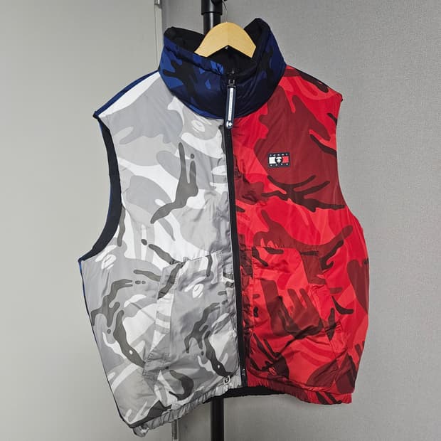 AAPE x 타미 에이프 콜라보 리버서블 패딩베스트