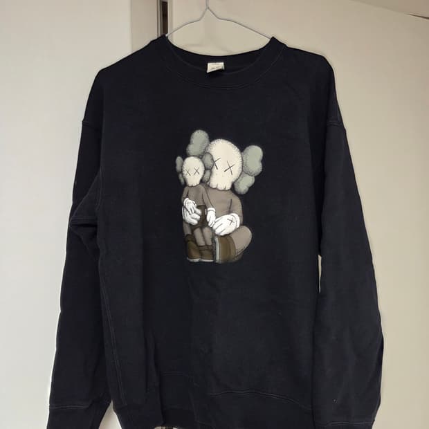 유니클로 카우스