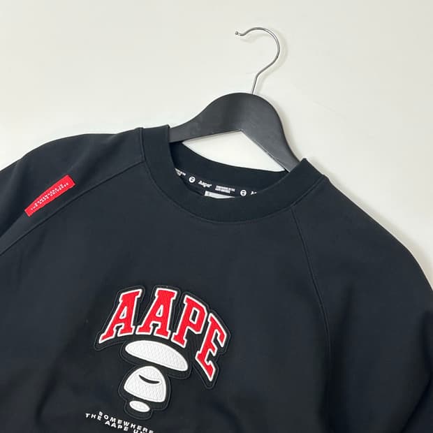 AAPE 에이프 크루넥 스웻셔츠