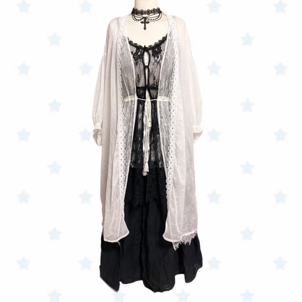 크루 쿠키앤크림 생화이트 앤 블랙 페어리 을지로 엑시즈팜 레이어드 코디