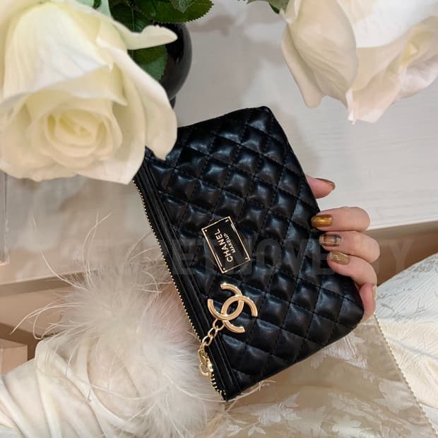 샤넬뷰티 퀄팅 파우치 동전지갑 샤넬 메이크업