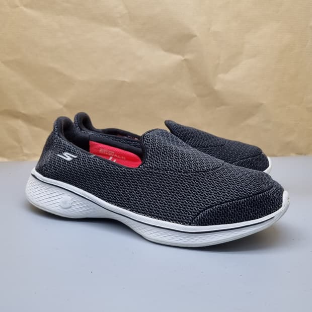 스케쳐스 고워크4 여성 슬립온 230