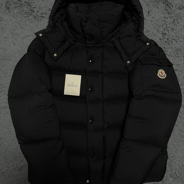 몽클레어 베제르 23FW 3사이즈