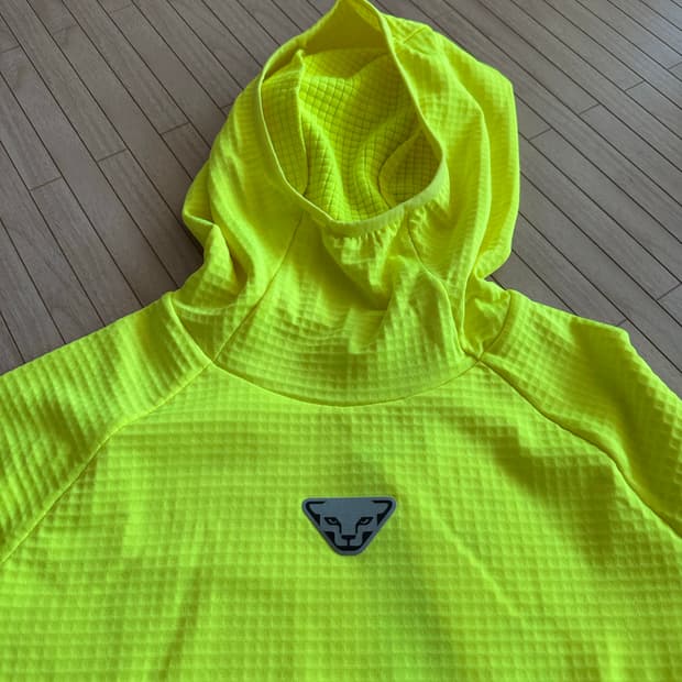 다이나핏 폴라텍 파워그리드 후드티