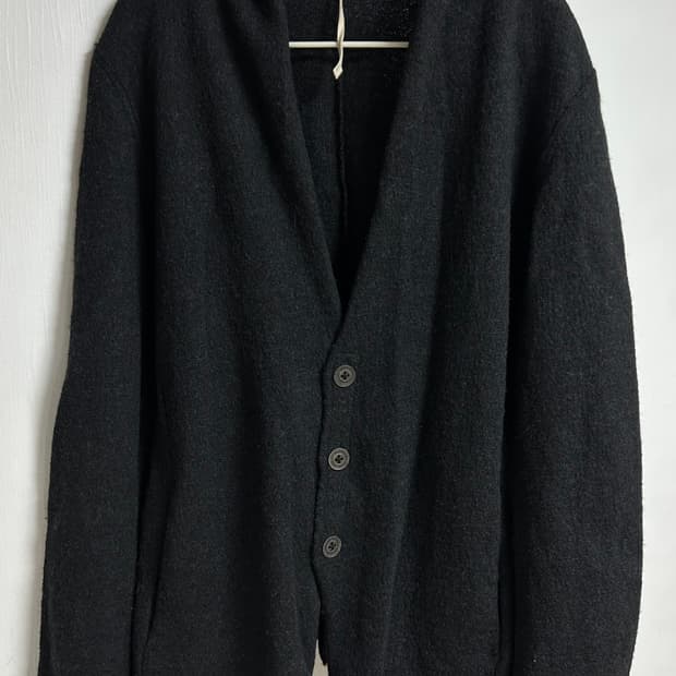 The Viridi Anne 숄카라 가디건