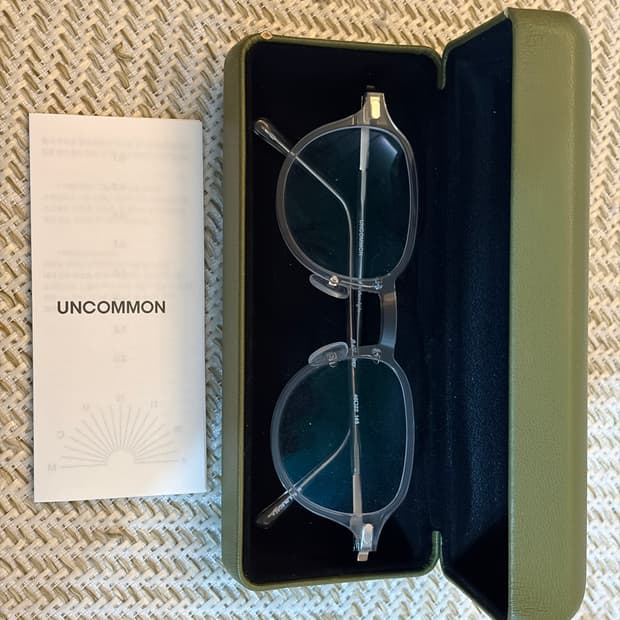 언커먼아이웨어 FL02 그레이